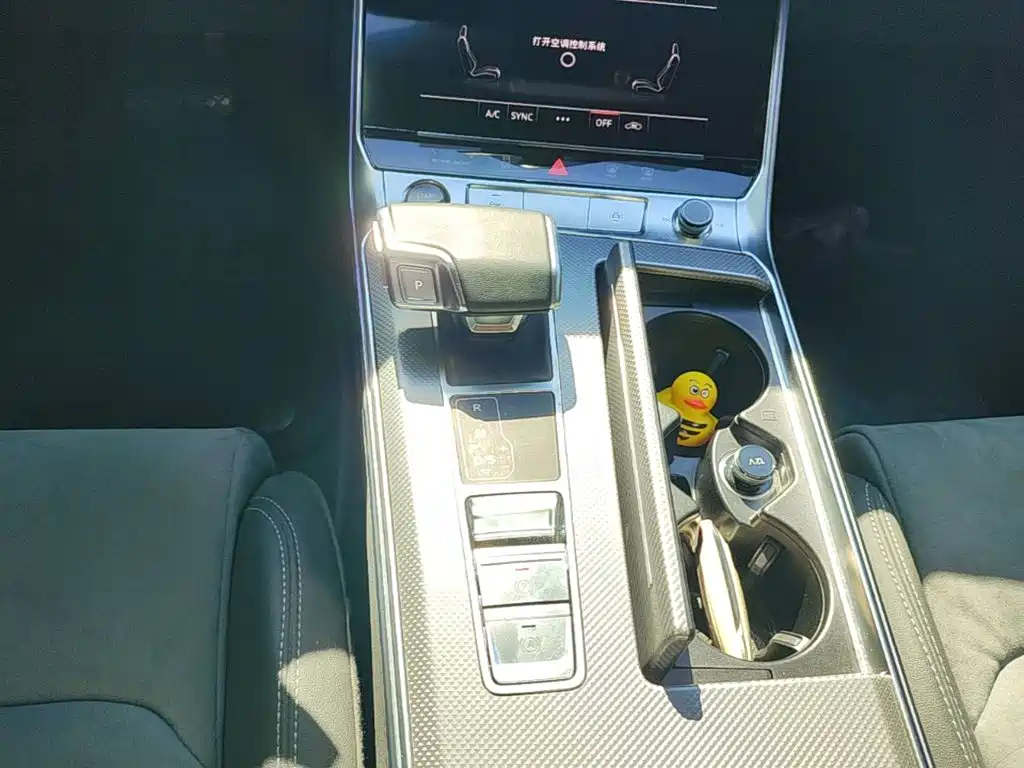 Audi A6L — миниатюра 14