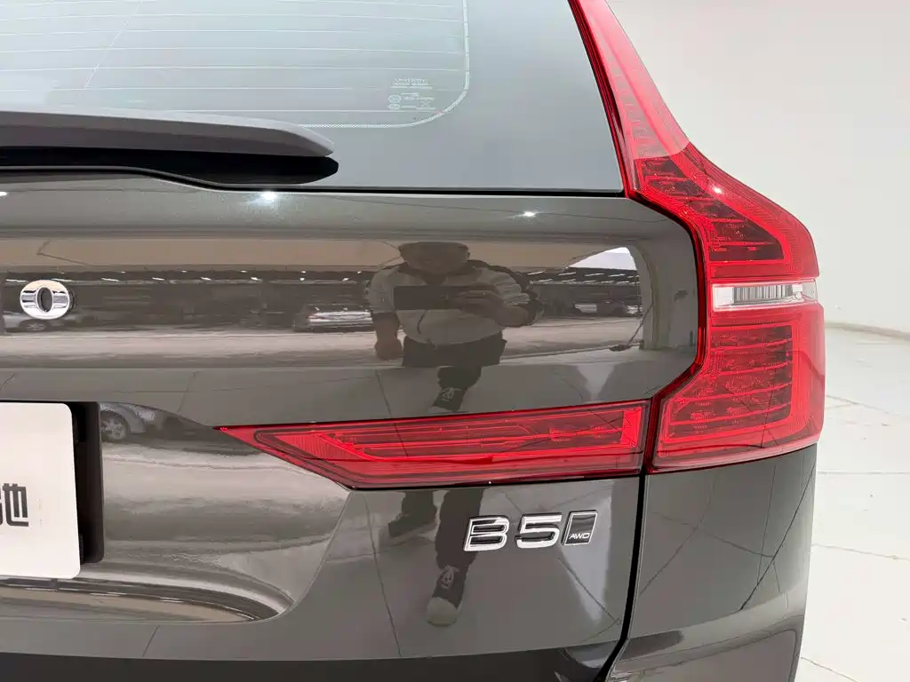 Volvo XC60 — миниатюра 10