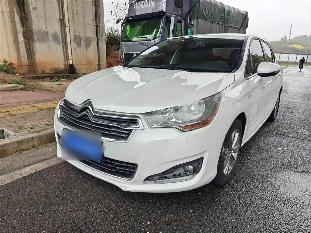 Citroen C4L 2017