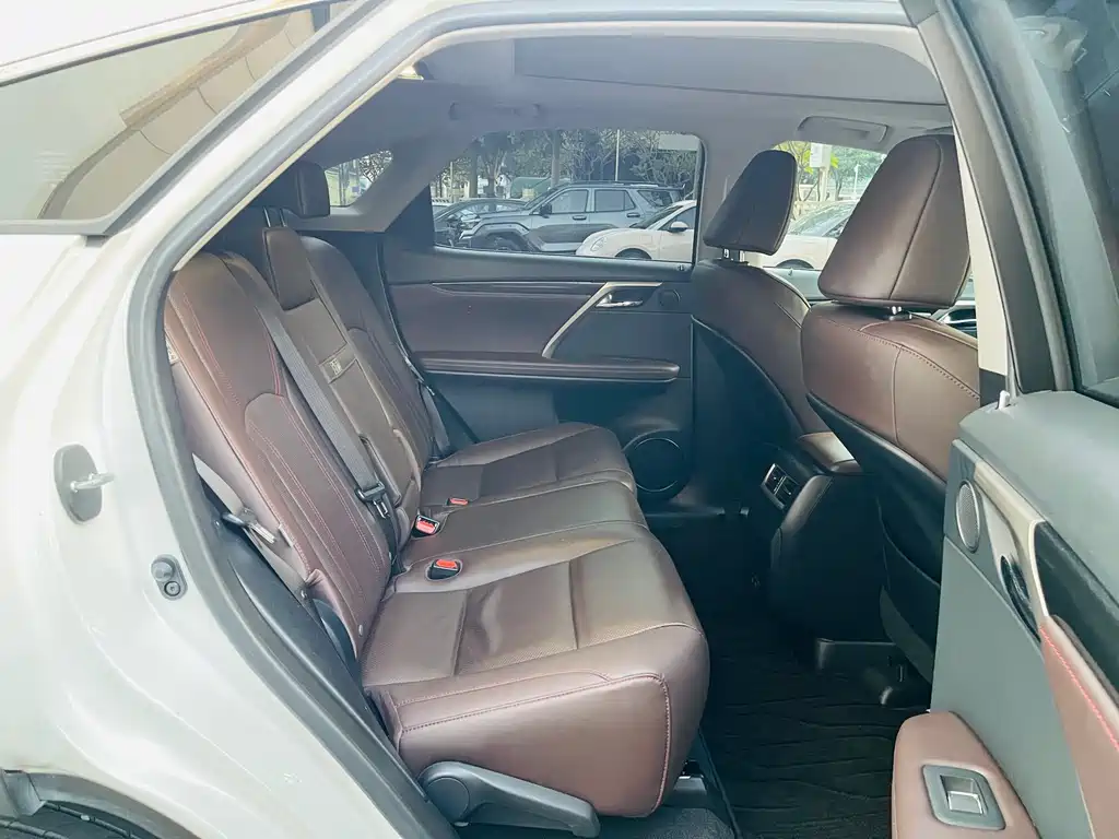 Lexus RX — миниатюра 11
