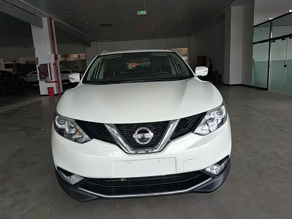 Nissan Qashqai — миниатюра 3