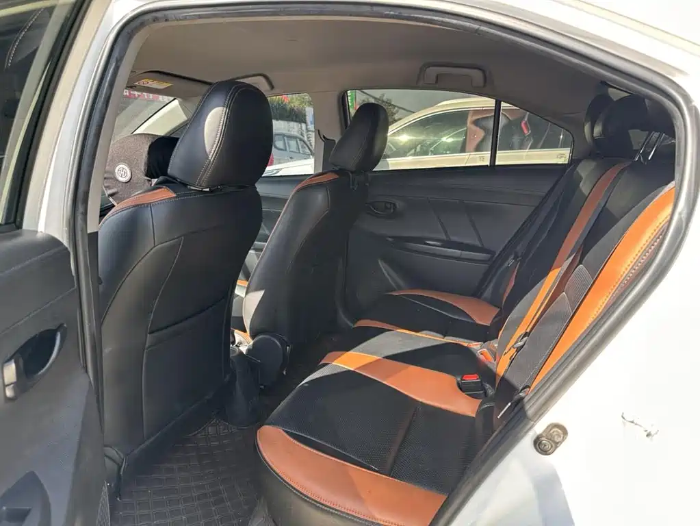 Toyota Vios — миниатюра 6