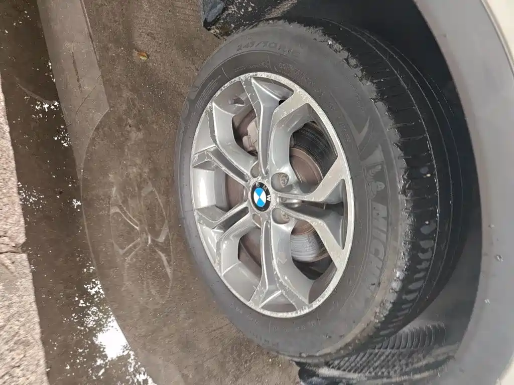 BMW X4 — миниатюра 24