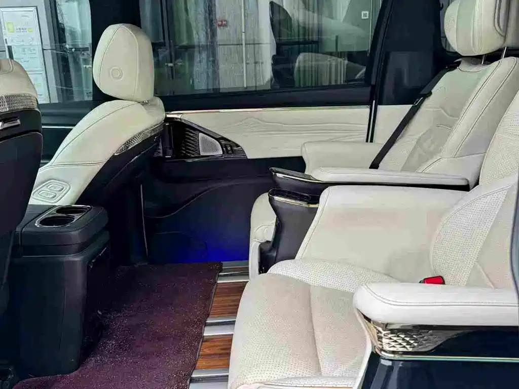GAC Motor Trumpchi M8 — миниатюра 10