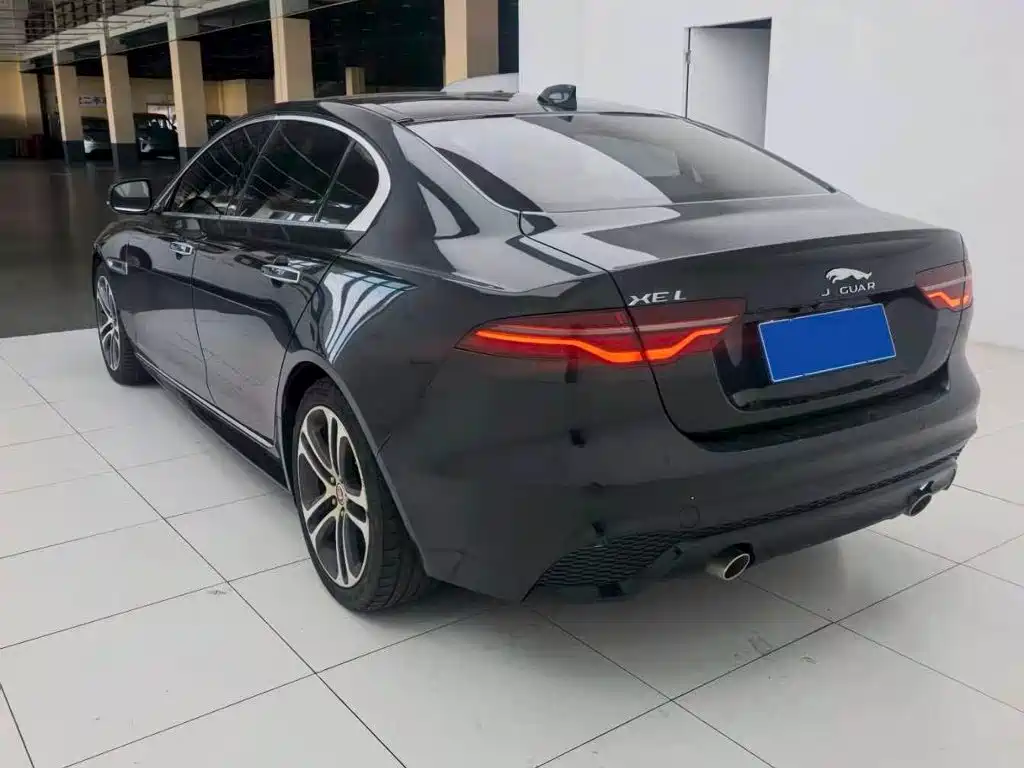Jaguar XEL — миниатюра 9