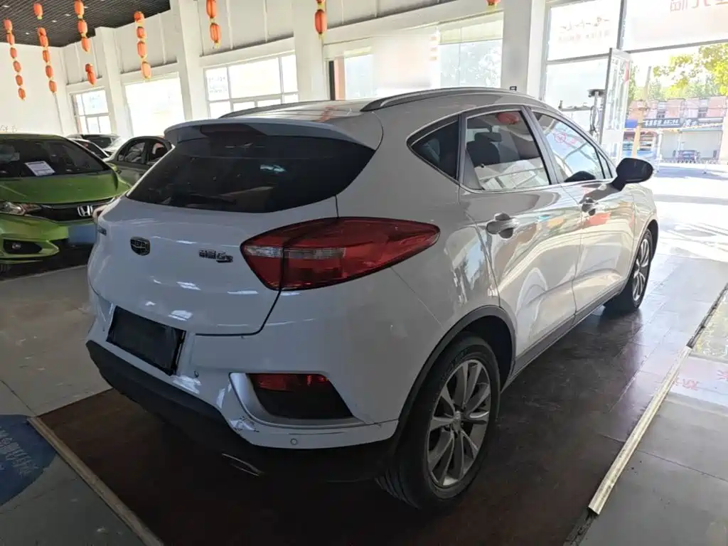 Geely Emgrand GS — миниатюра 7