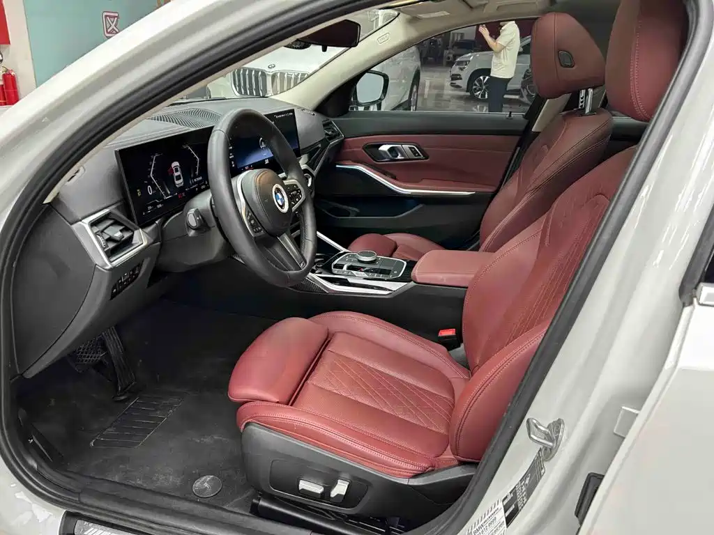 BMW 3 Series — миниатюра 17