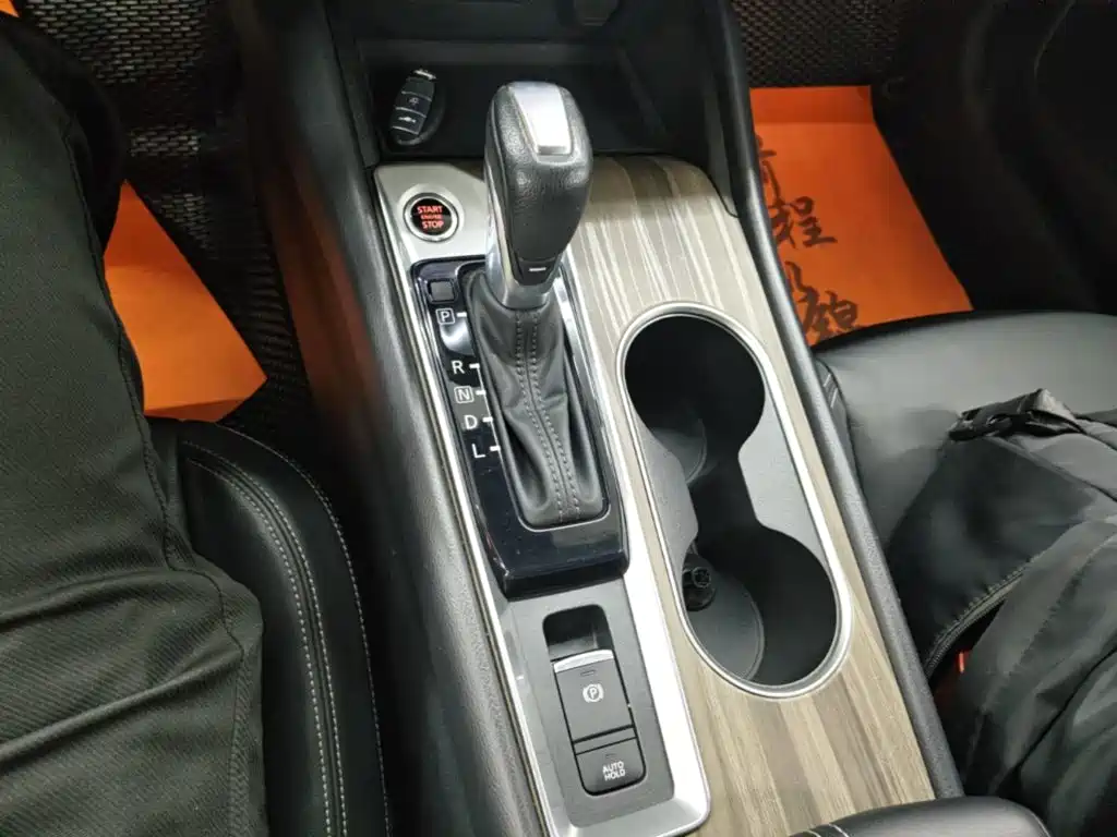 Nissan Teana — миниатюра 14