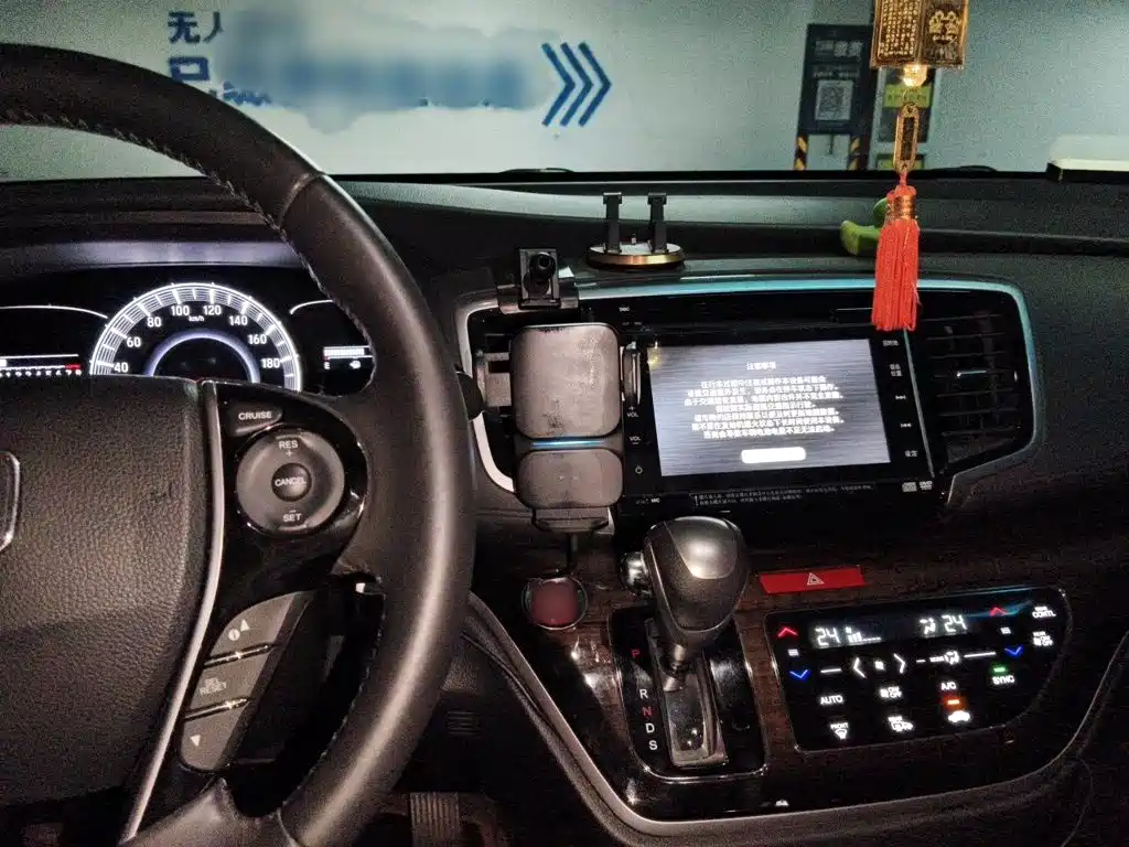 Honda Odyssey — миниатюра 6