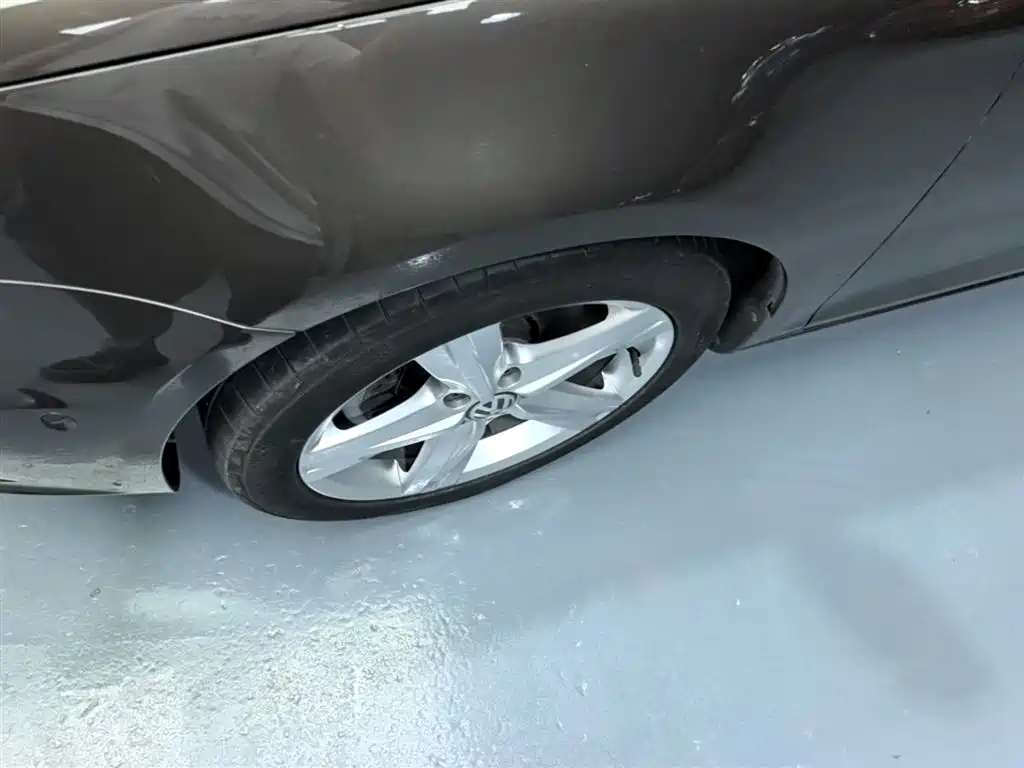 Volkswagen Eos — миниатюра 23
