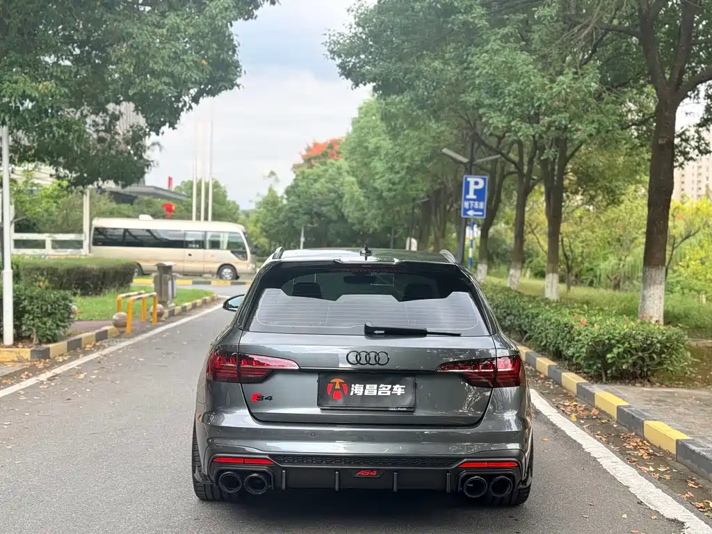 Audi S4 — миниатюра 6