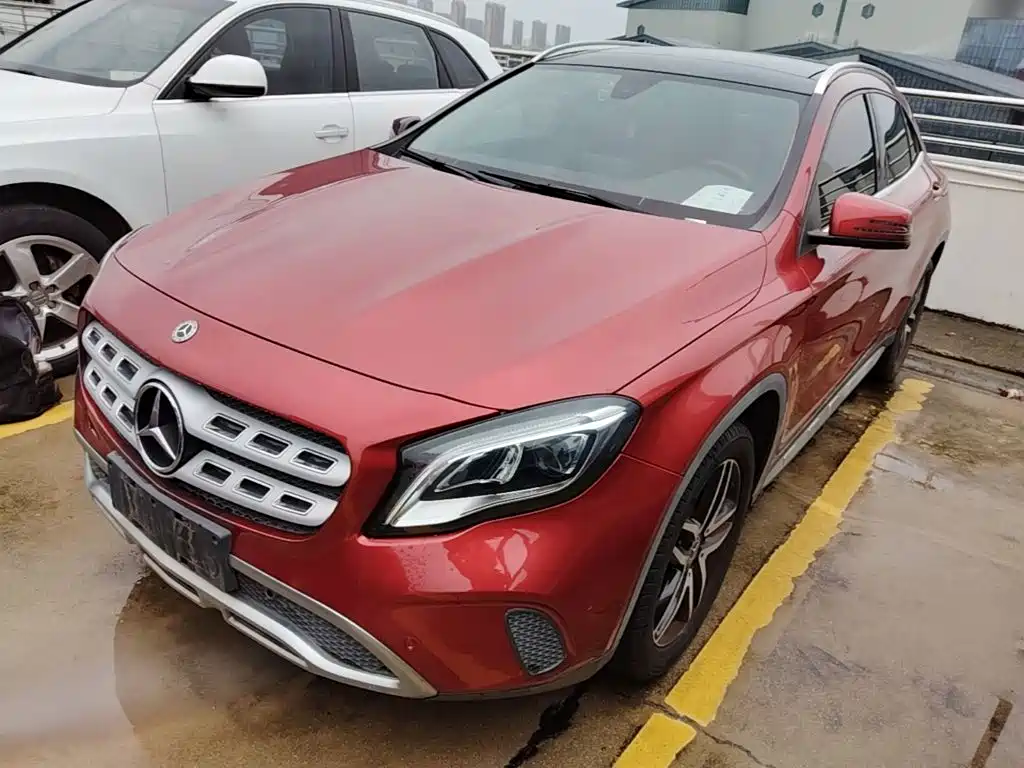 Mercedes-Benz GLA — миниатюра 2