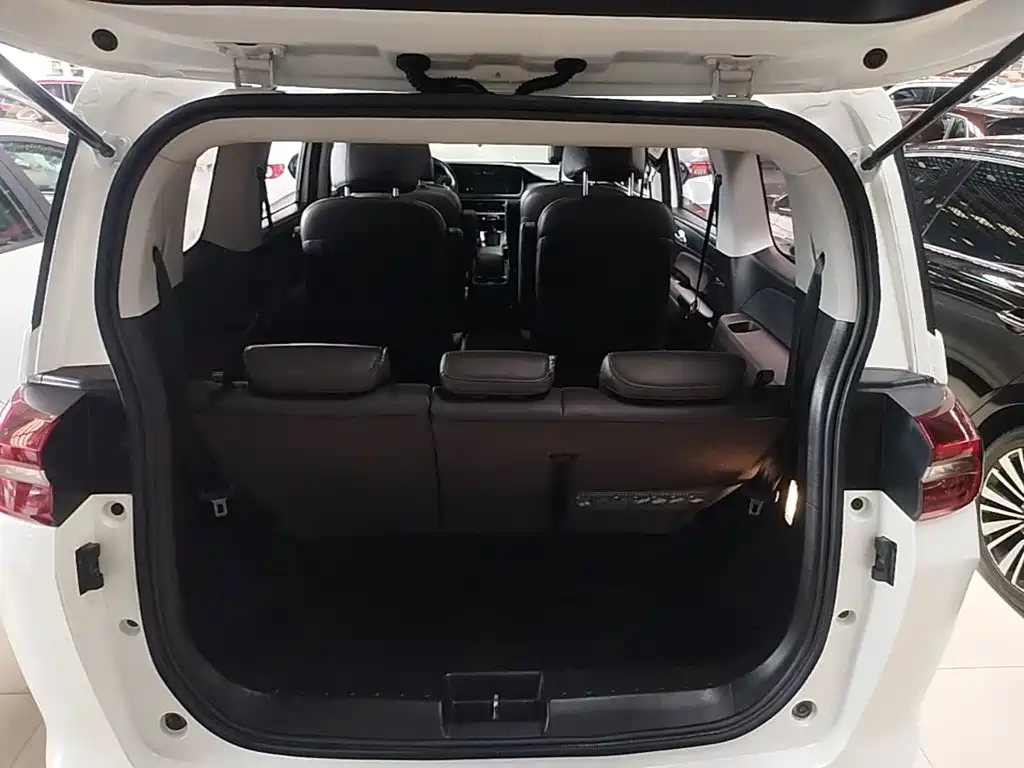 GAC Motor Trumpchi M6 — миниатюра 19