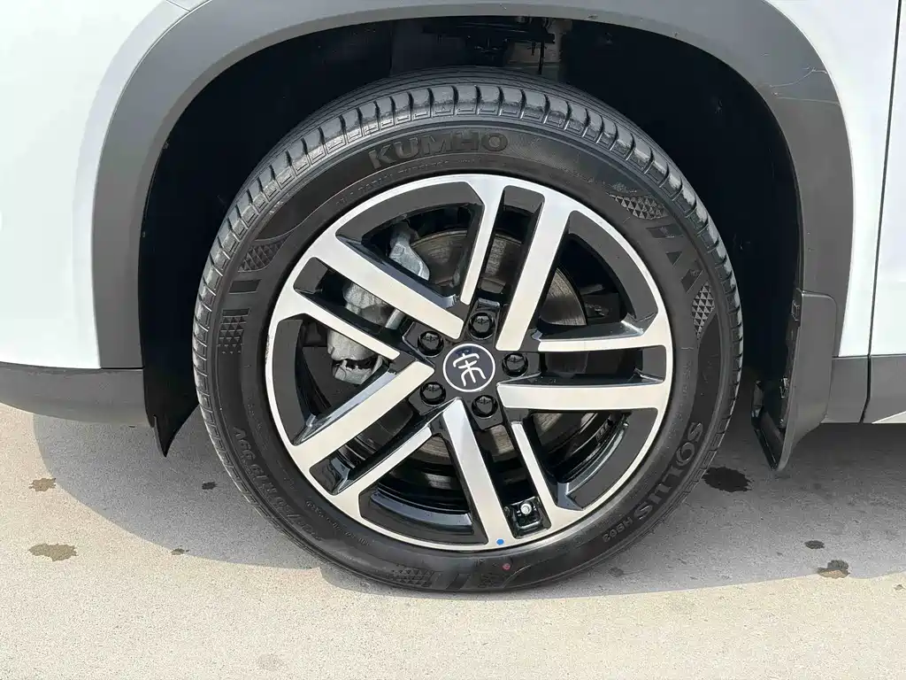 BYD L DM-i — миниатюра 13