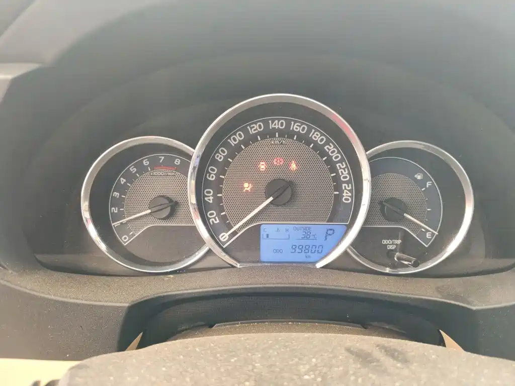 Toyota Corolla — миниатюра 12