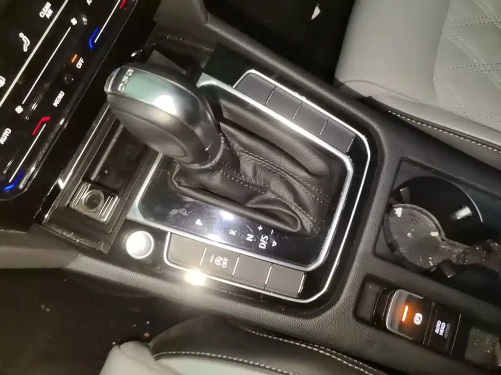 Volkswagen Magotan — миниатюра 14