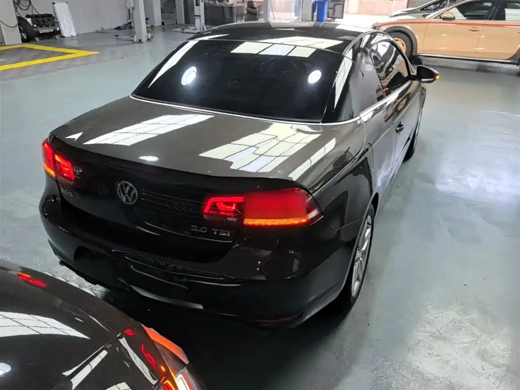 Volkswagen Eos — миниатюра 7