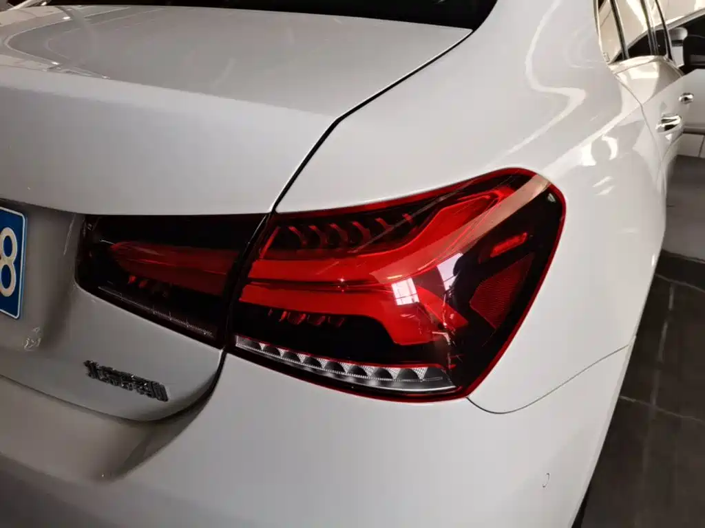 Mercedes-Benz A-Class — миниатюра 8