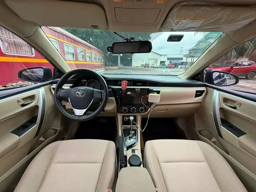 Toyota Corolla — миниатюра 5
