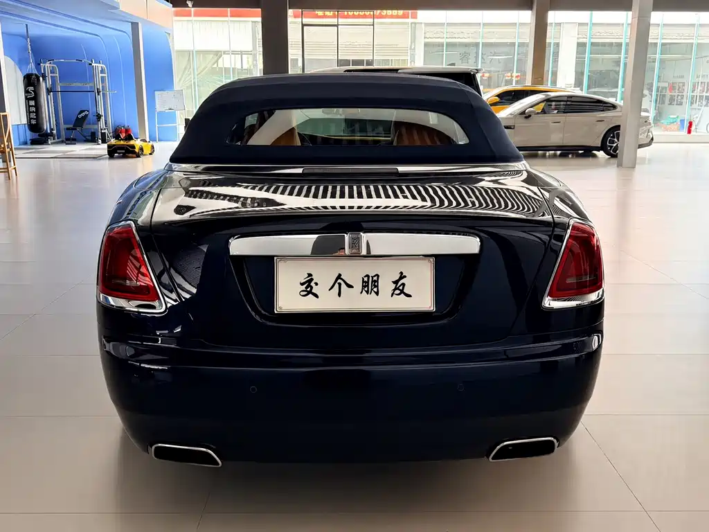 Rolls-Royce Dawn — миниатюра 3