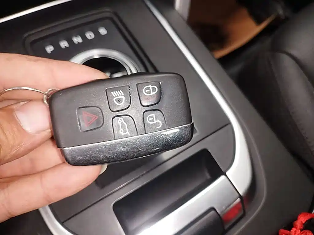 Land Rover Discovery Sport — миниатюра 9