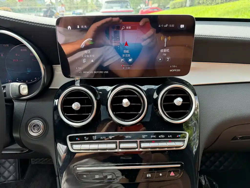 Mercedes-Benz GLC Coupe — миниатюра 9