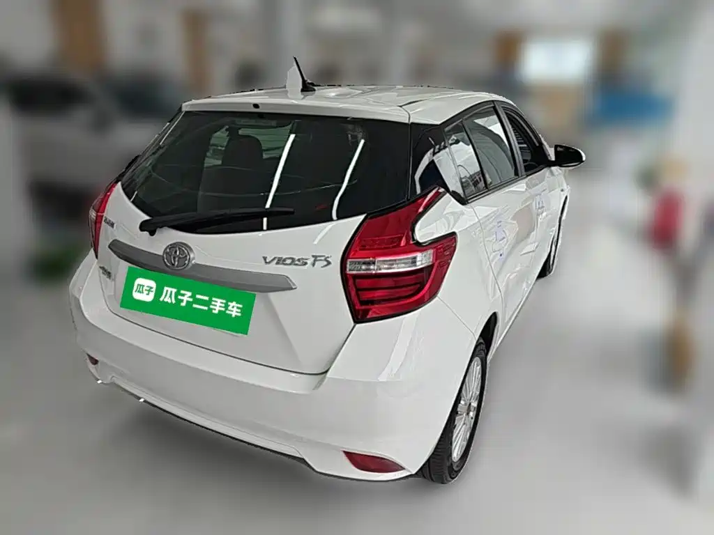 Toyota Vios FS — миниатюра 10