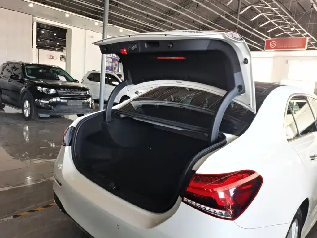 Mercedes-Benz A-Class — миниатюра 19