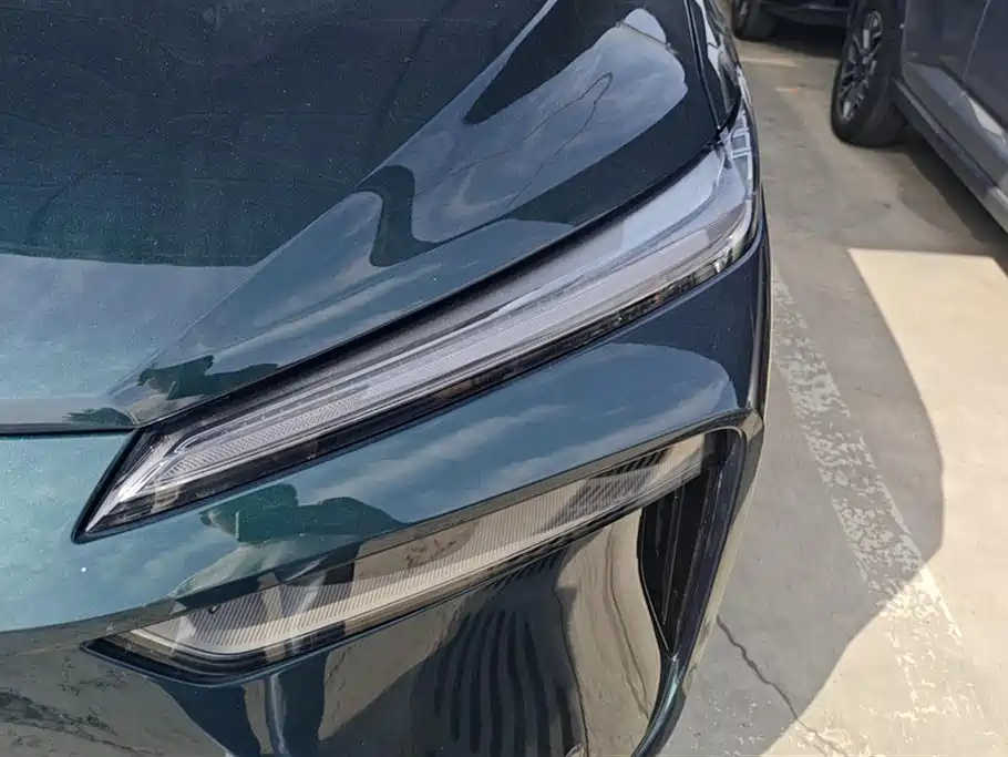 WEI PAI WEI BRAND BLUE MOUNTAIN