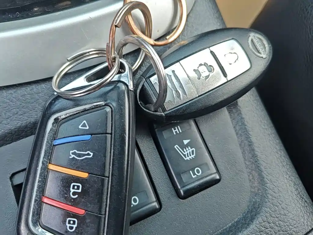 Nissan Tiida — миниатюра 9