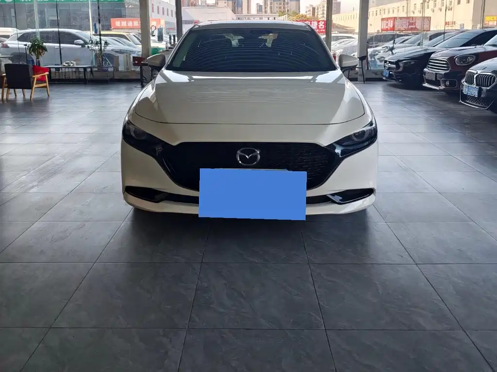 Mazda 3 Axela — миниатюра 2
