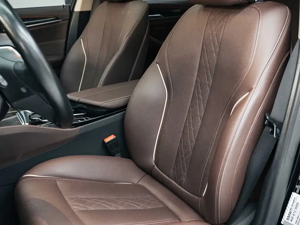 BMW 5 Series — миниатюра 21