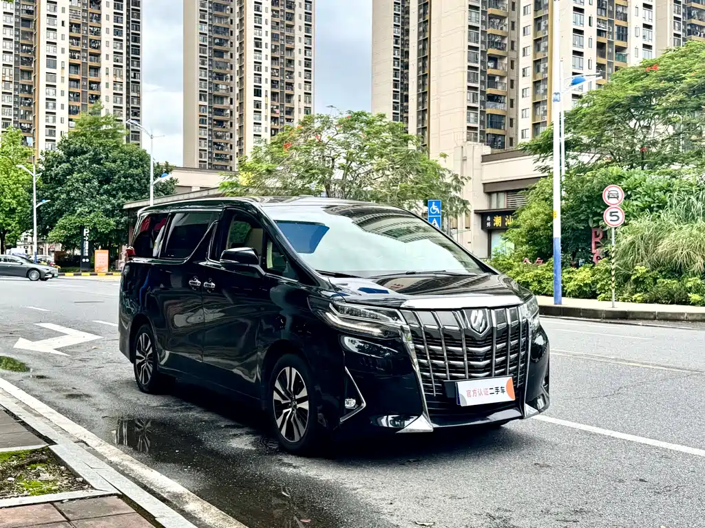 Toyota Alphard 2018 3.5L Luxury