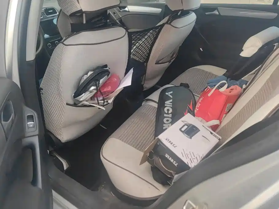 Volkswagen Golf — миниатюра 11