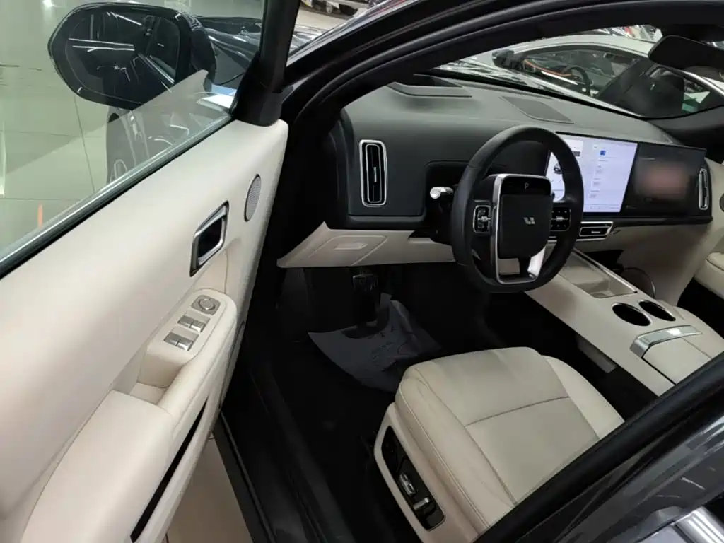 Li Auto Li L9 — миниатюра 16