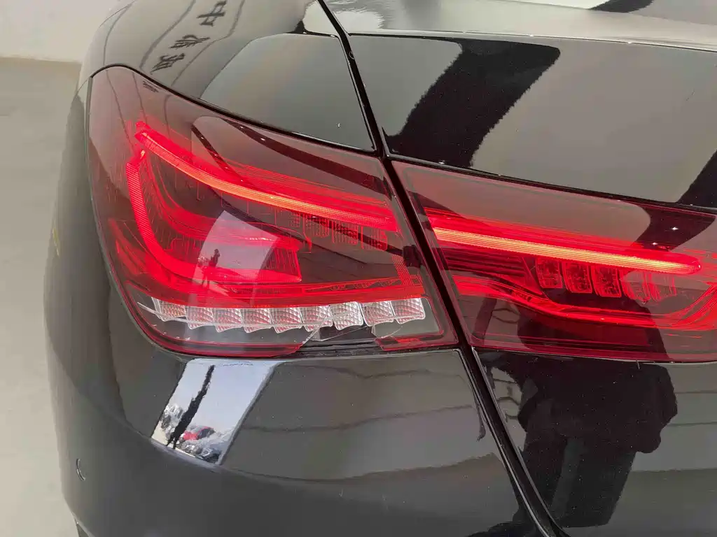 MERCEDES-BENZ CLA AMG