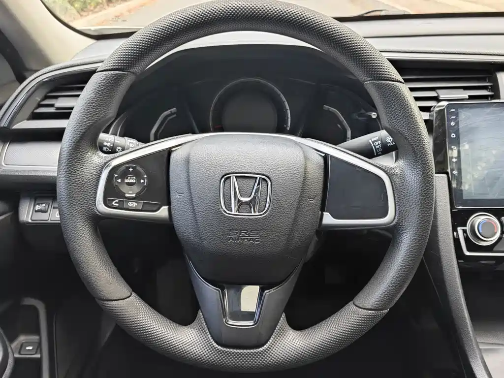 Honda Civic — миниатюра 14