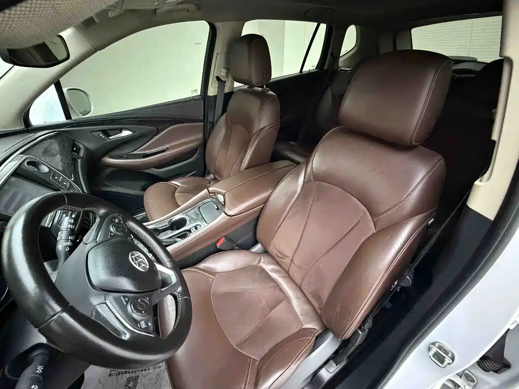 Buick Envision Plus — миниатюра 4