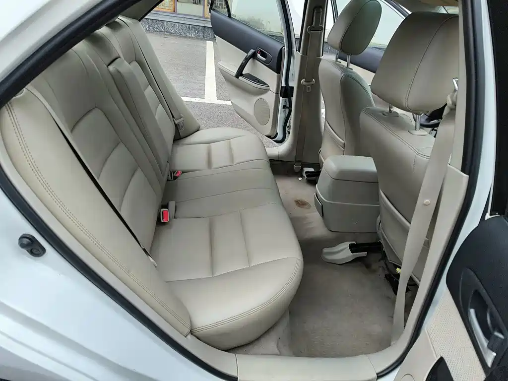Mazda 6 — миниатюра 10
