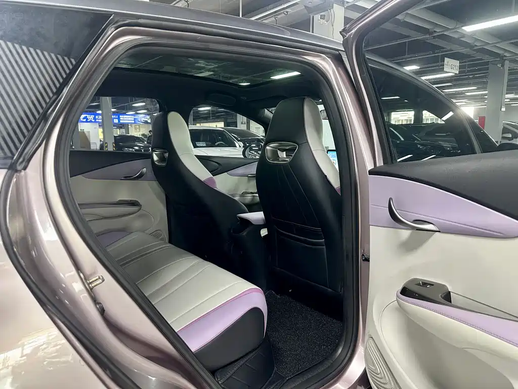 BYD Dolphin — миниатюра 8