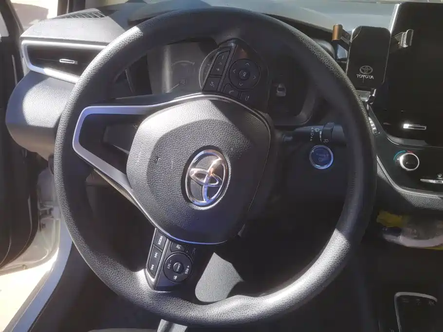 Toyota Corolla — миниатюра 15