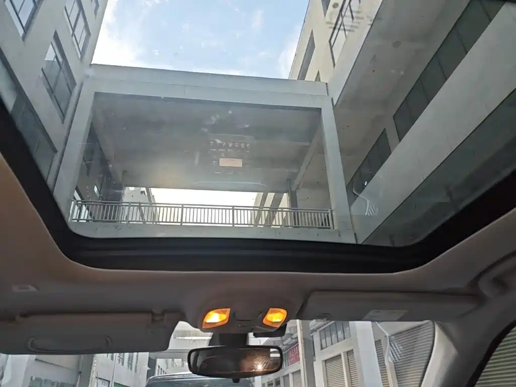 Jeep Compass — миниатюра 18