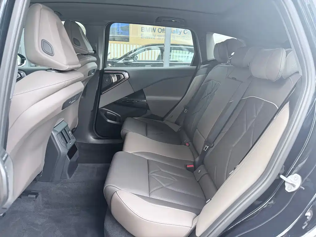 BMW X3 — миниатюра 6
