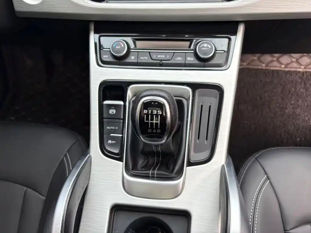 GEELY AUTOMOBILE BOYUE