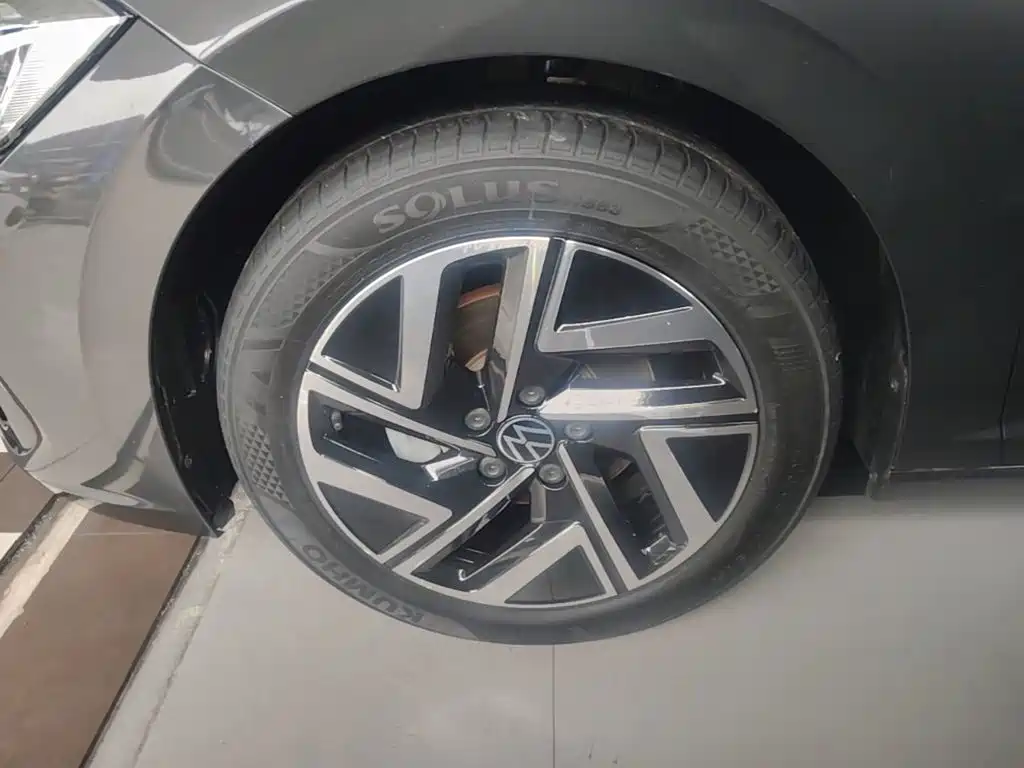 Volkswagen Sagitar — миниатюра 23