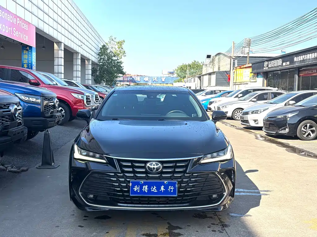 Toyota Avalon — миниатюра 2
