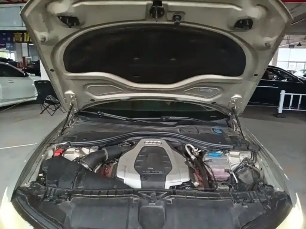 Audi A6L — миниатюра 20