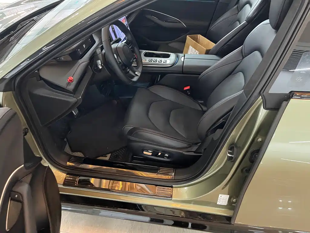 XIAOMI CAR XIAOMI SU7