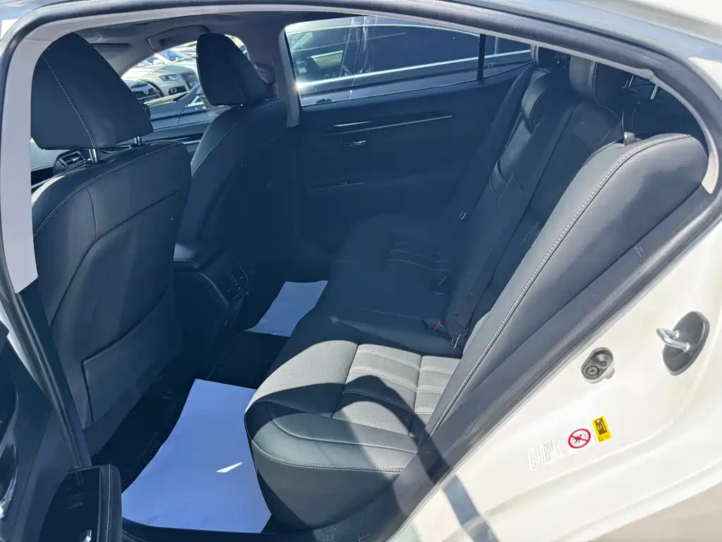 Lexus ES 2015 200 Elite