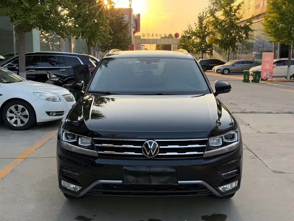 Volkswagen Tiguan L — миниатюра 3